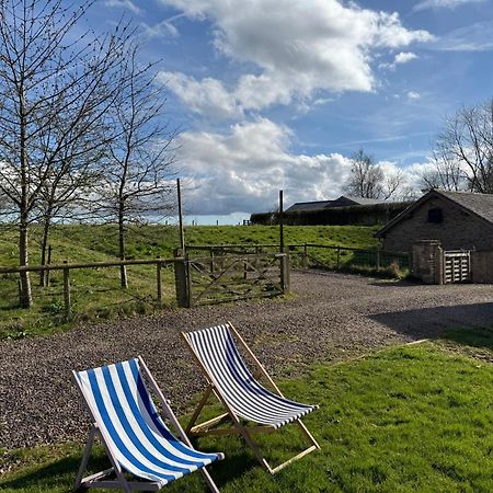 Barn Cottage Леминстер Экстерьер фото